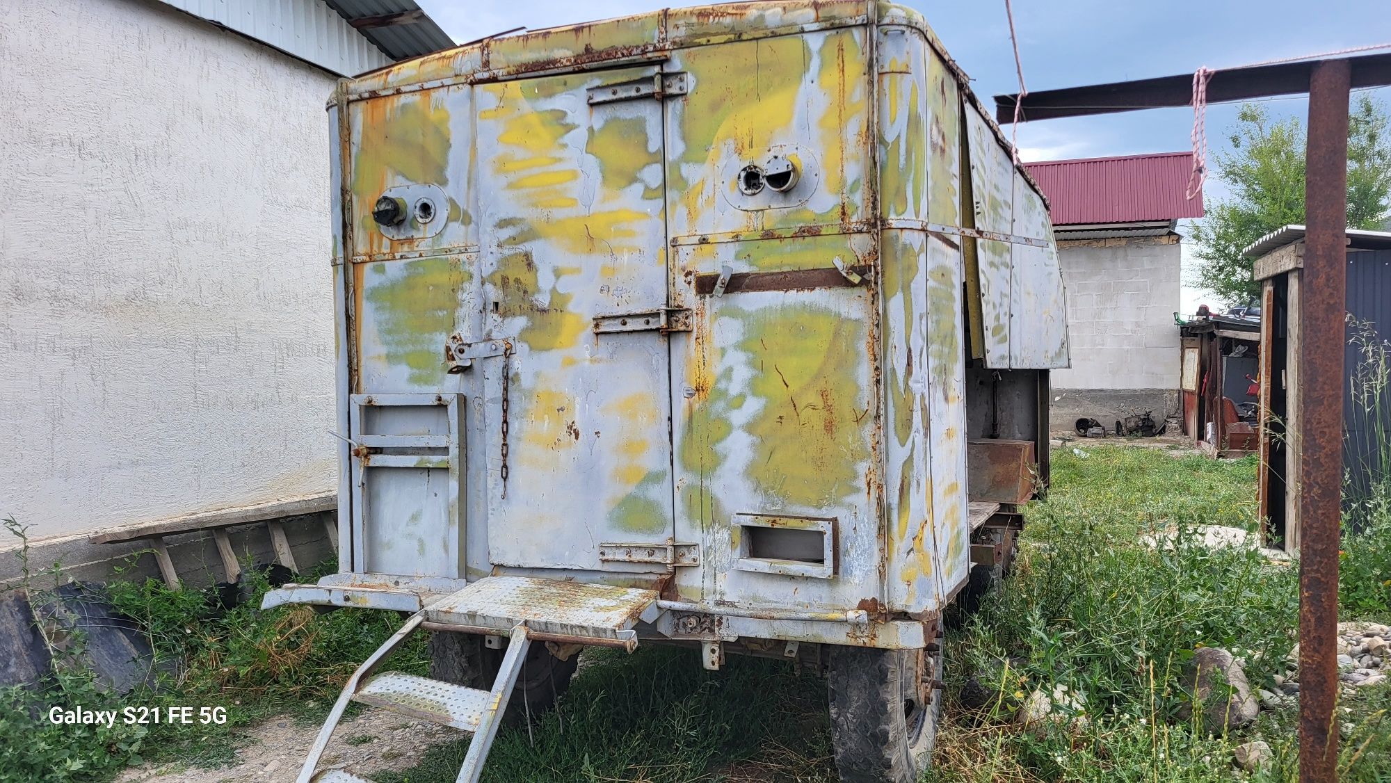 Продам бутку военный кунг