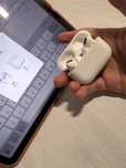 Airpods pro Оригинал в идеальном состояннии