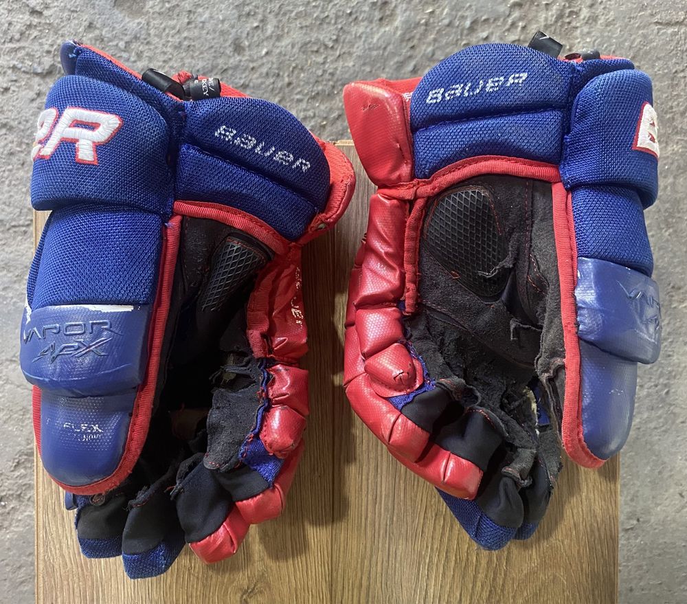 Хоккейные краги Bauer