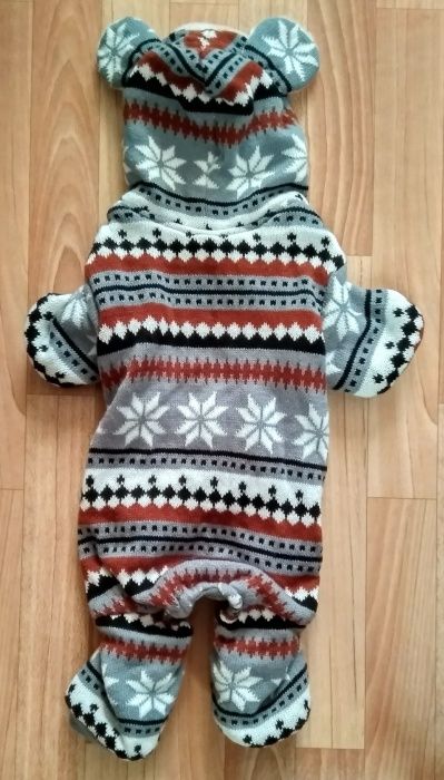Вязанный Комбинезон для Собак 18"