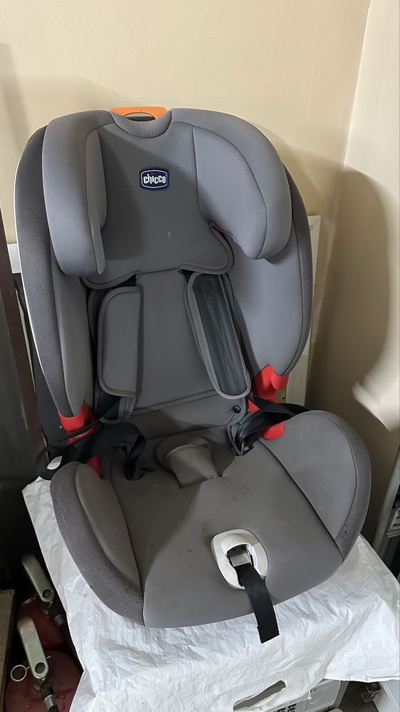 Продам автомобильное автокресло