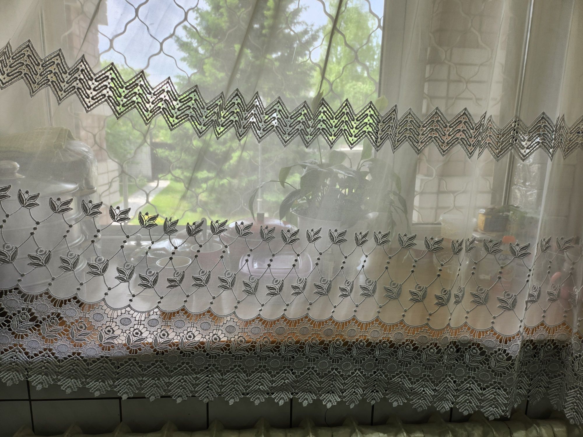Продам тюль с гардиной