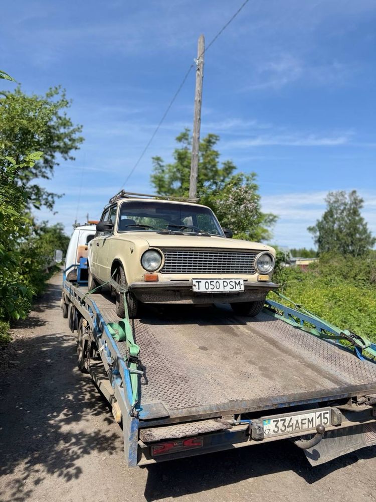 Услуги эвакуатора. Бережная перевозка автомобиля в любых направлениях