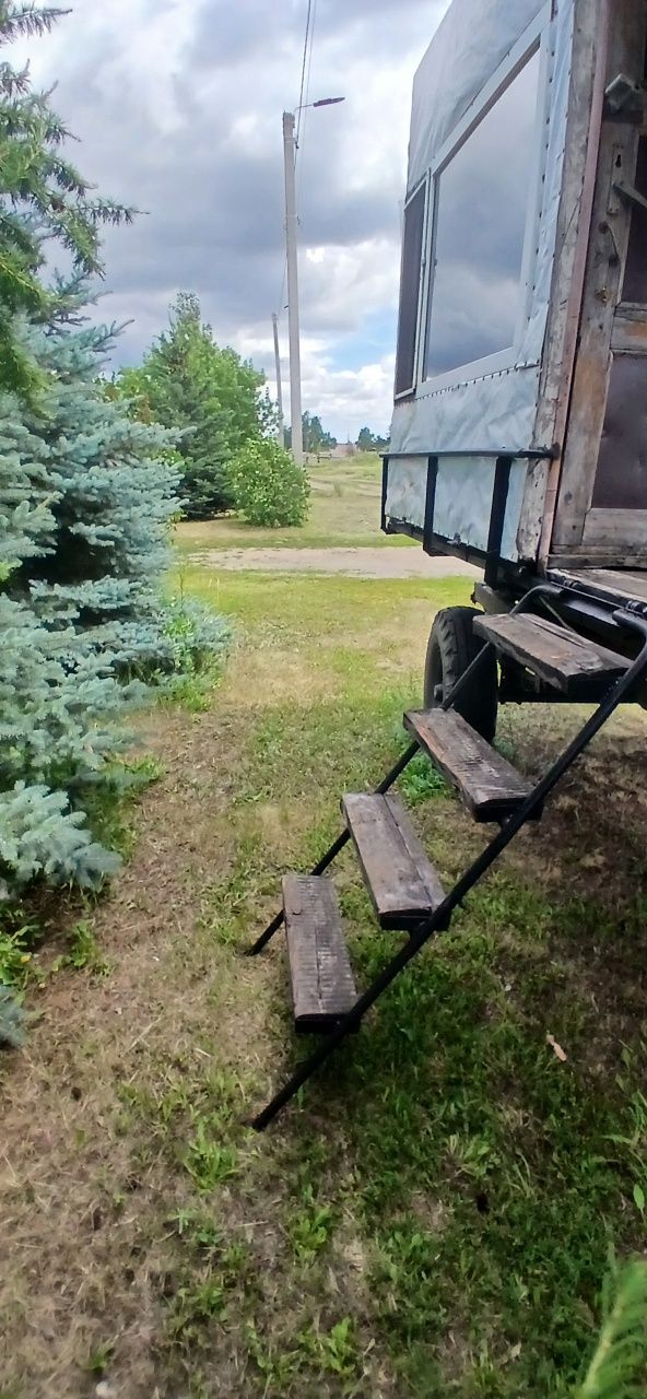Продам пчеловодческий прицеп