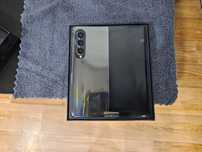 Продам Samsung Z fold 4 12/512