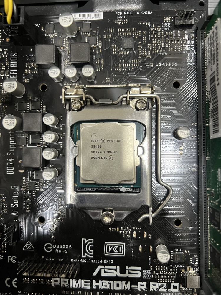 Системный блок , Pentium G5400, 8GB ОЗУ, SSD240 GB,