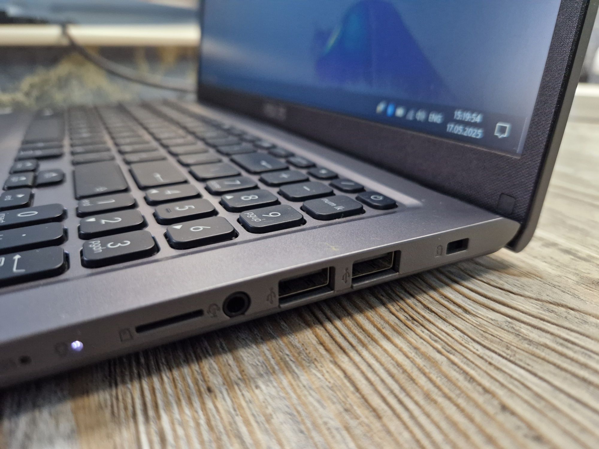 Asus Corei3-10\надежный ноутбук Asus X515 JA