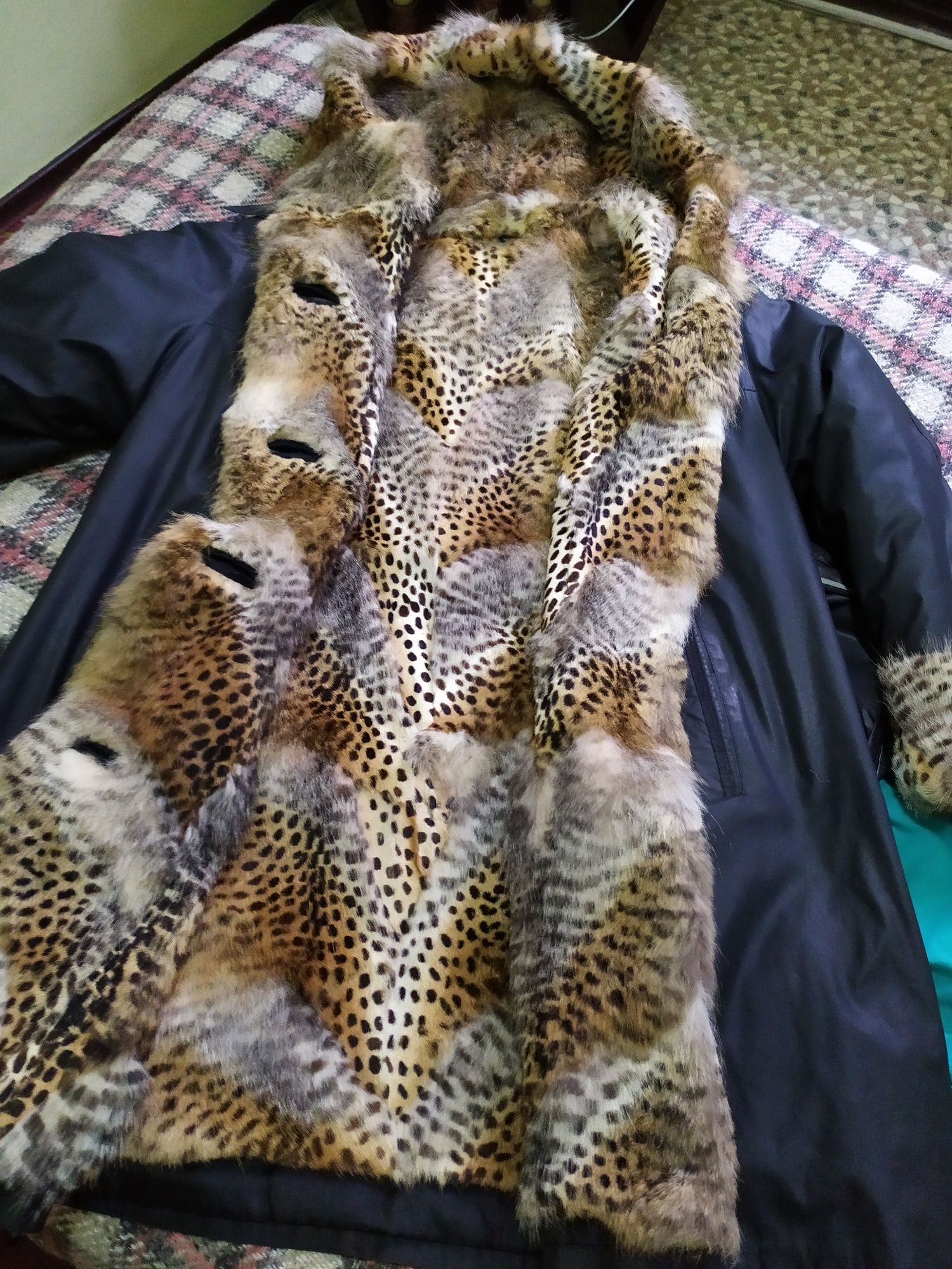 Продам куртку- парка