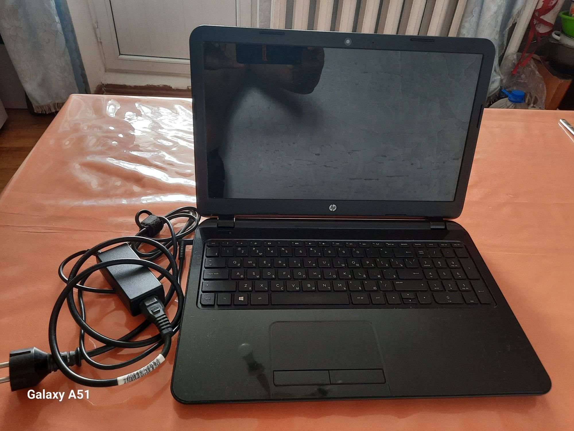 Старый нoутбук HP