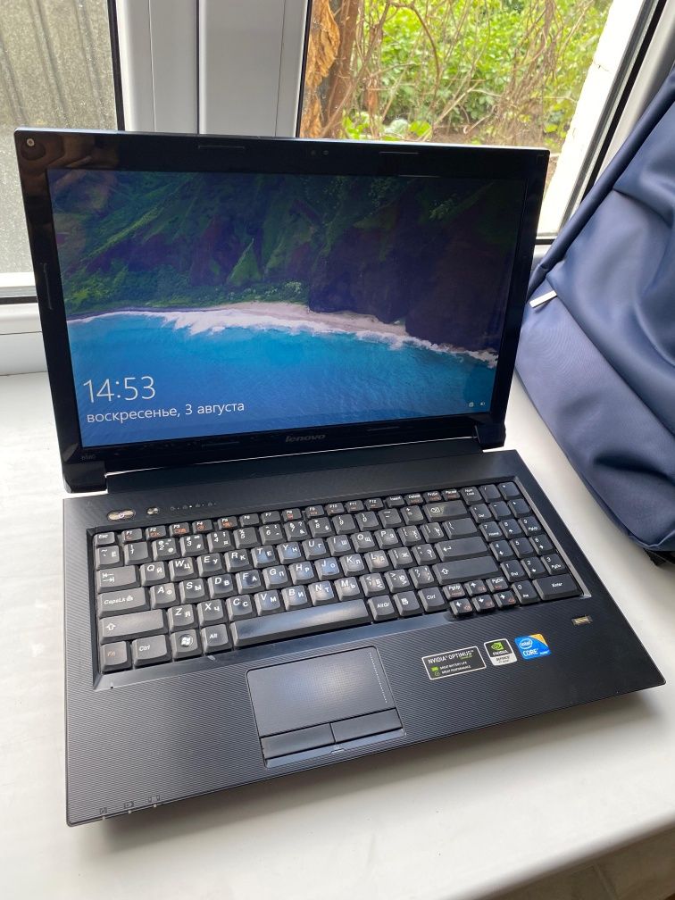 Ноутбук сатылады Core i3 ssd