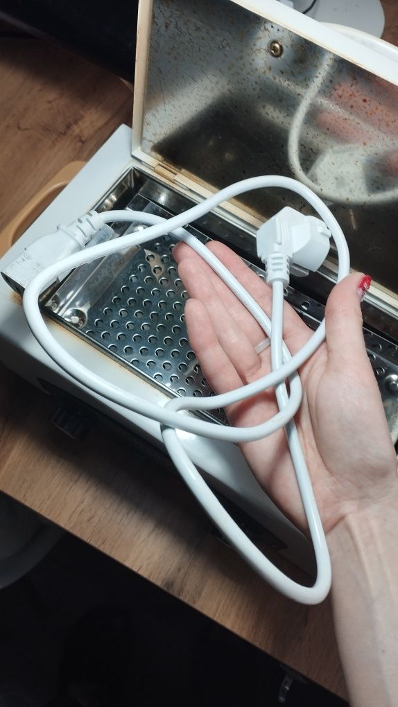 сухожарный шкаф , для маникюра