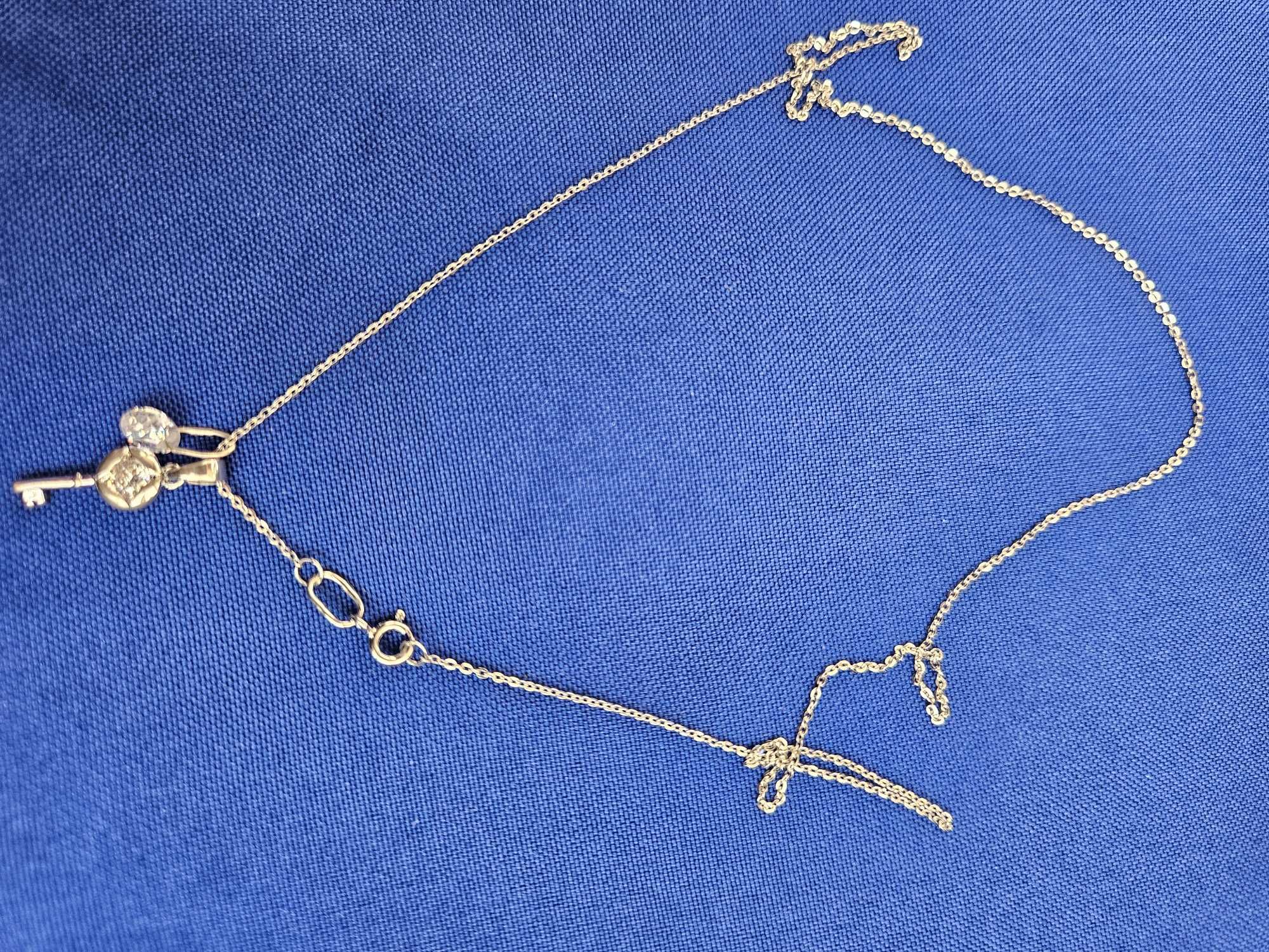 Серебряные украшения 925 пробы.