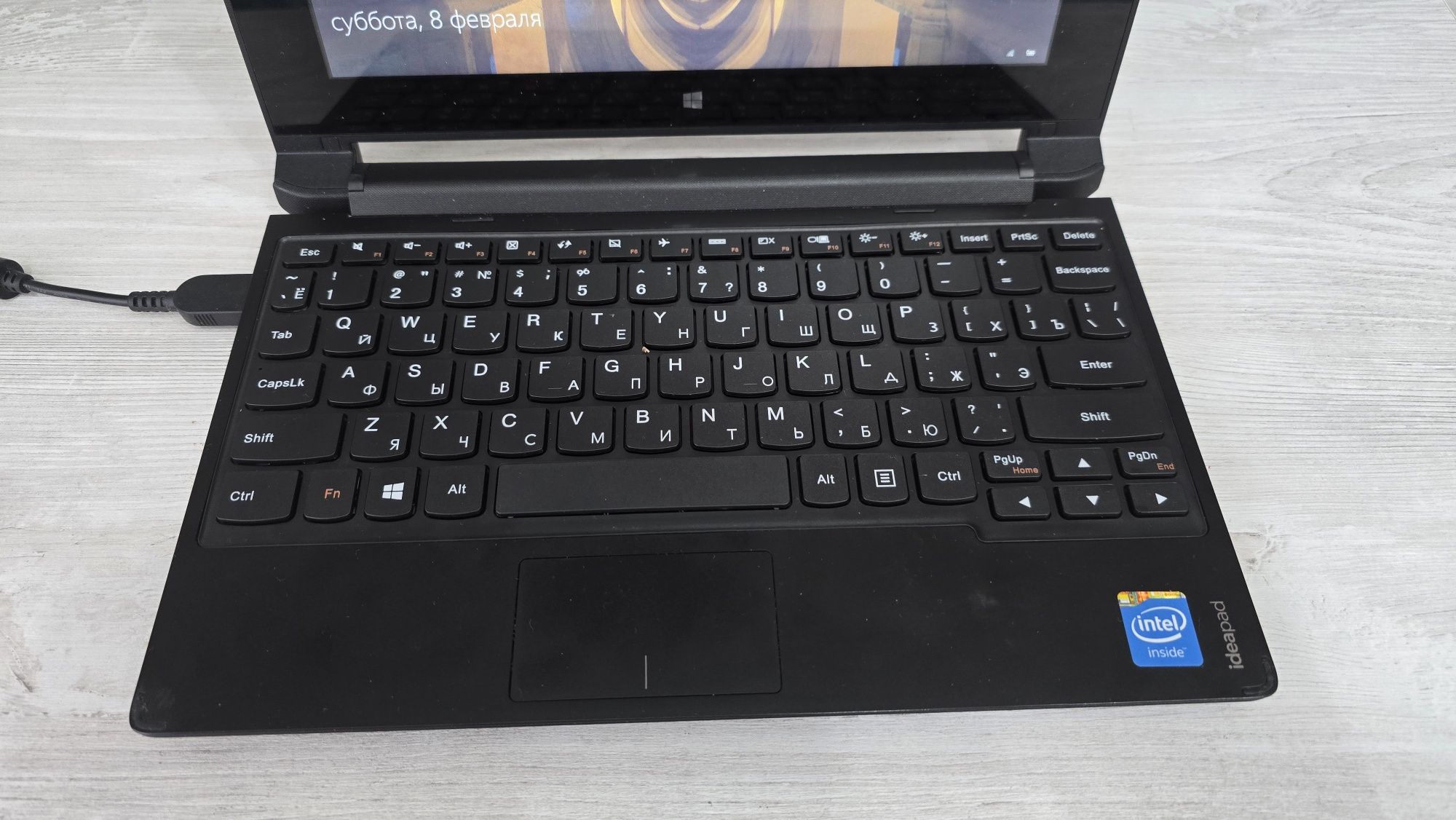 Lenovo IdeaPad Flex 10. Windows 10. Intel