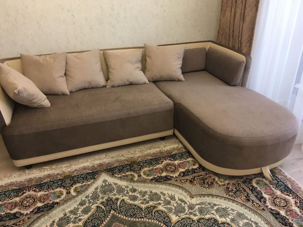Перетяжка Рестоврация мягкой мебели