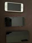 Три телефона iphone 5s iphone 6s и vivo Y02T