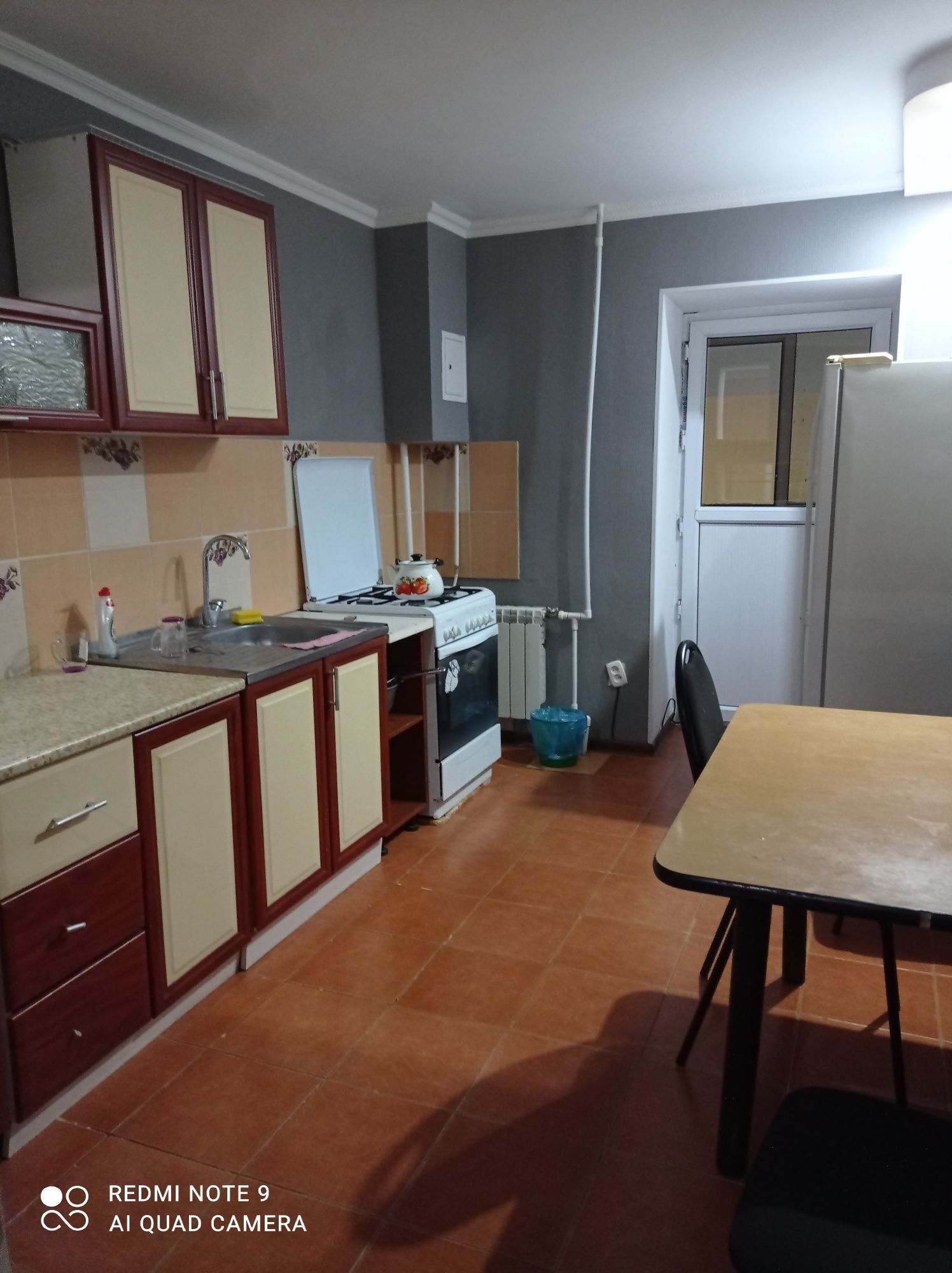 Сдам 1 к и 2 к квартиры районы 11 и 12 Мкр.