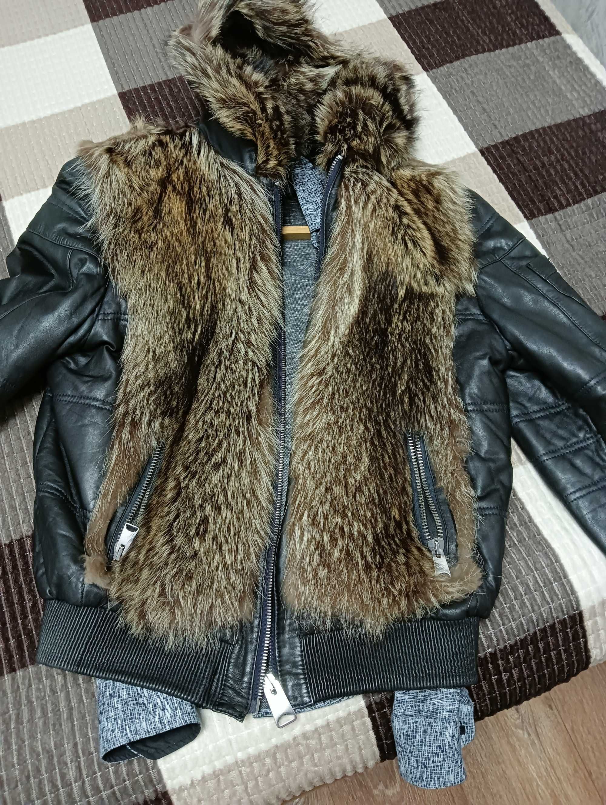 Продам зимнюю куртку