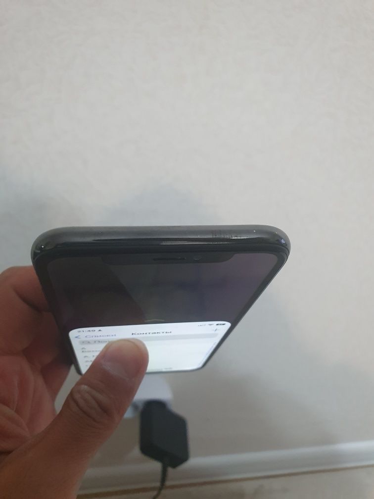 Ipone x в хорошем состоянии.