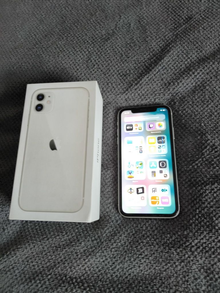 iPhone 11 в отличном состоянии 64 gb.