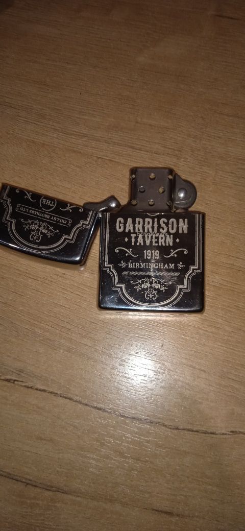 Зажигалка Zippo С рисунком спереди