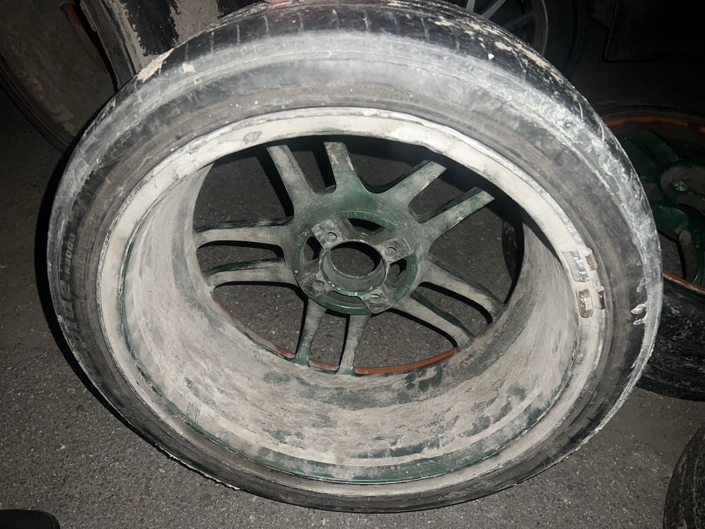 Продам диски 4/98