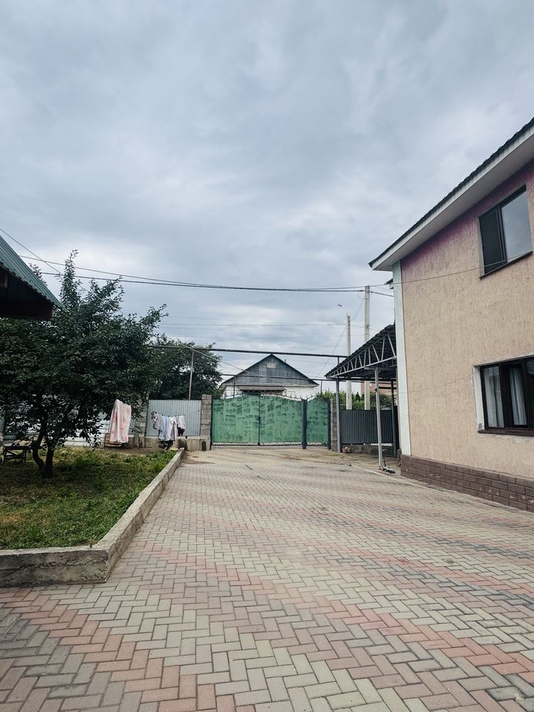 ПРОДАЕТСЯ ДОМ с мебелью и баней г.Алматы