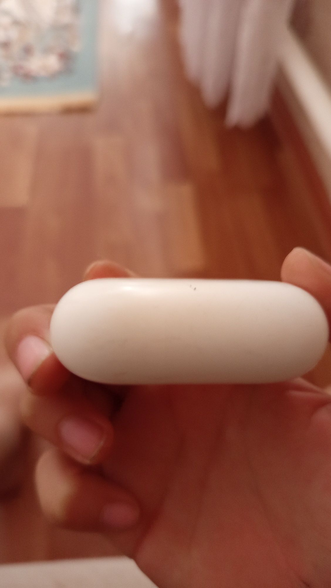 Airpods pro 1 ухо не работает