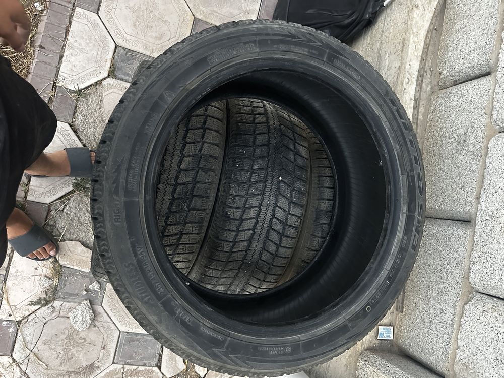 Шины 235/45/R18