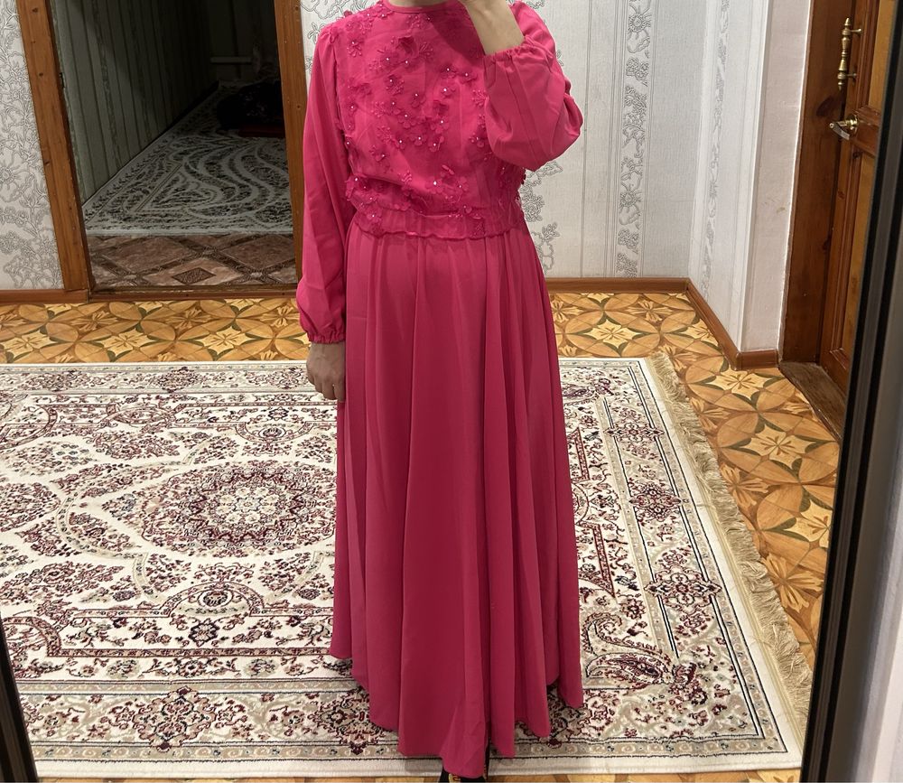Продам очень красивое платье