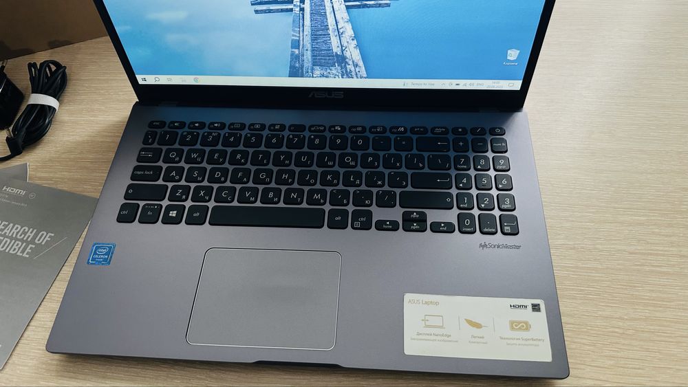 Новый ноутбук ASUS Vivobook Intel/8GB/SSD+512GB/Видеокарта 4GB