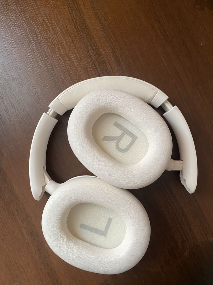 Накладные Наушники QCY H4, белого цвета