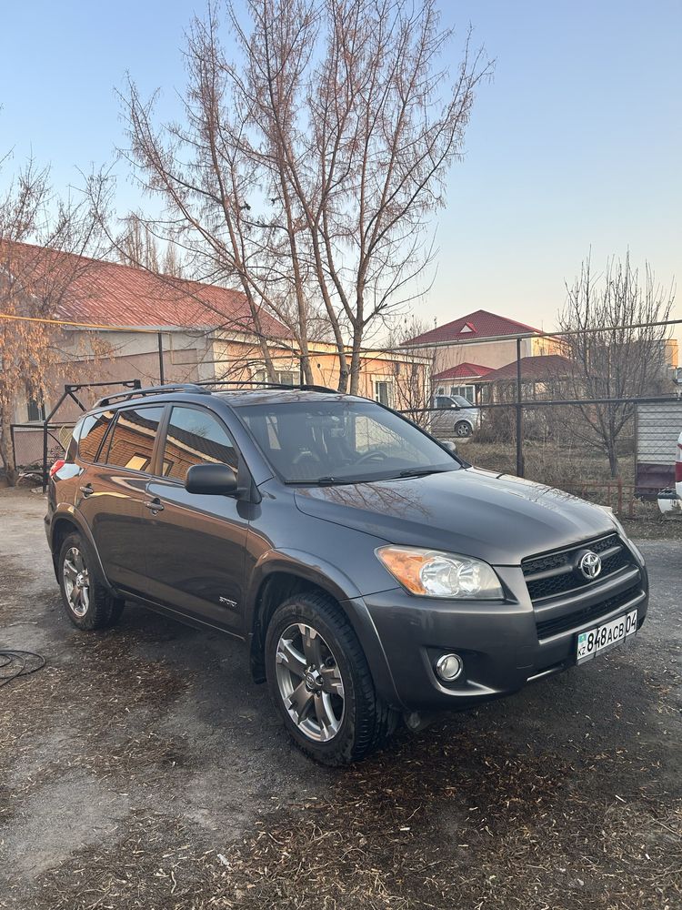 Toyota Rav 4 2011