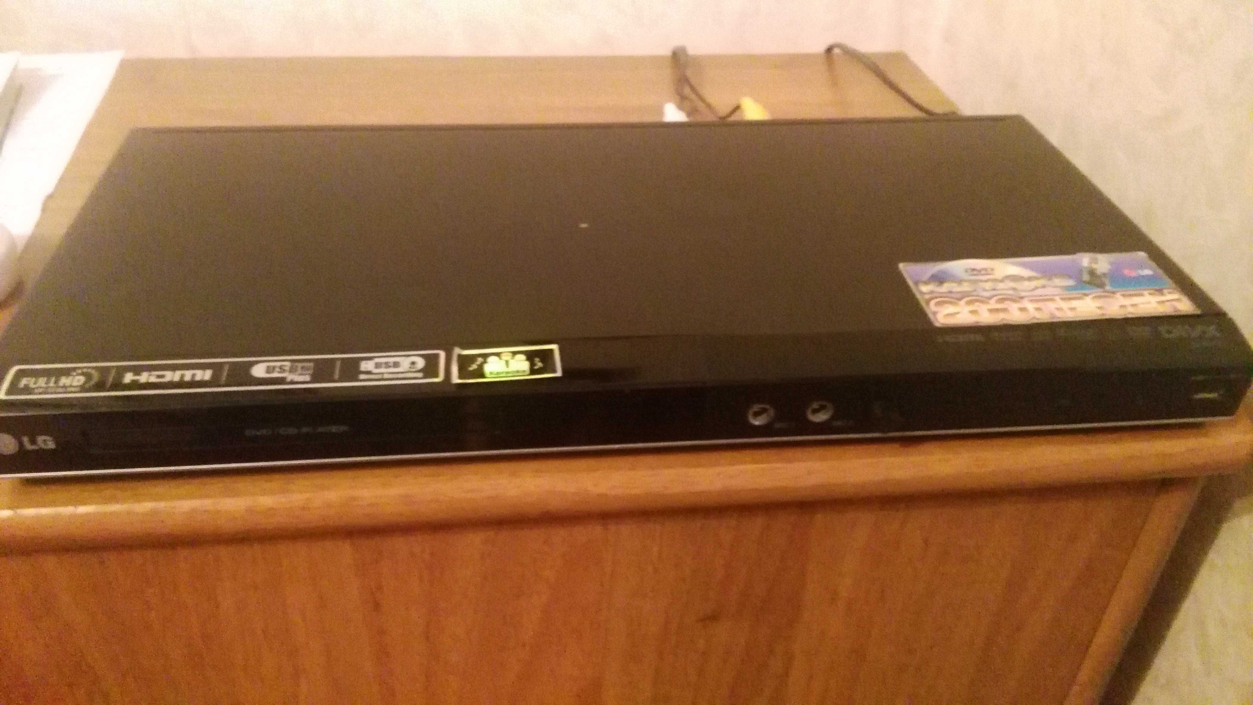 Продам DVD проигрыватель .