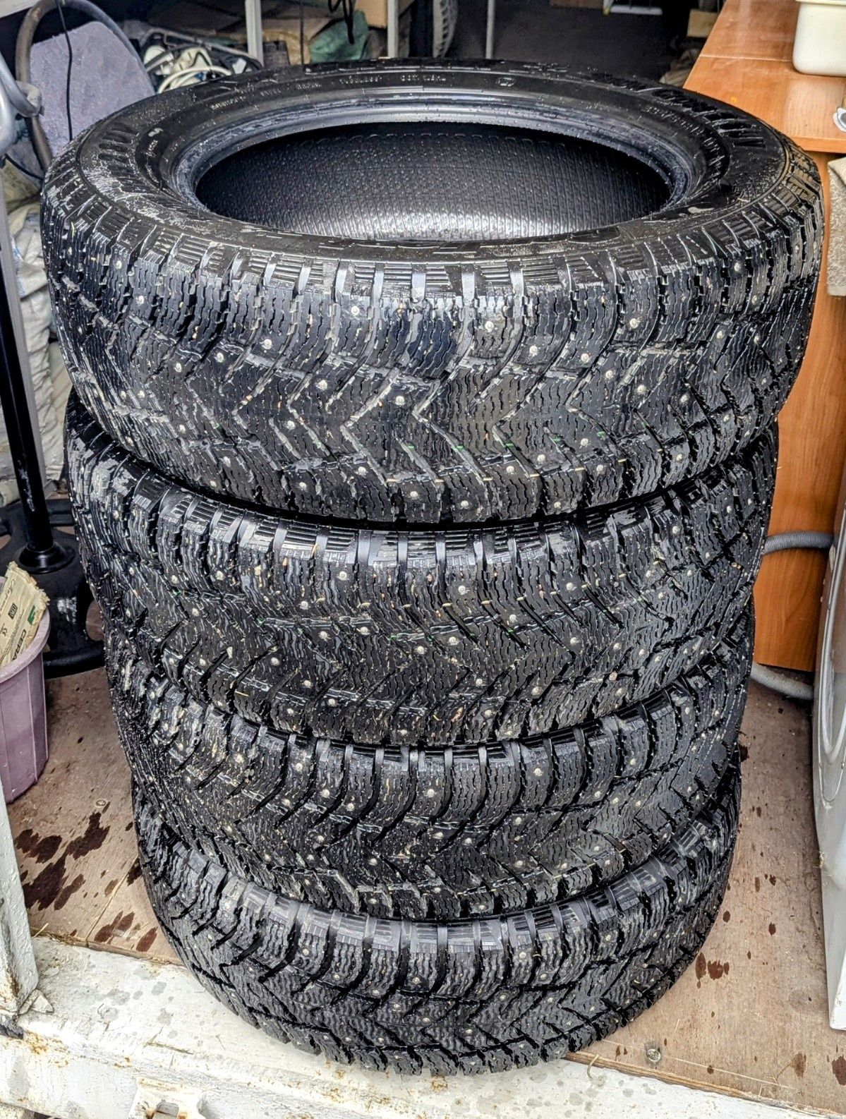 Cordiant Snow Cross 2 SUV 235/60 R18 107T шипы комплект шин
