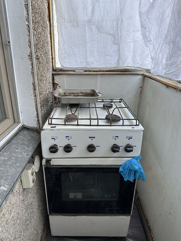 Продам газплиту с балоном