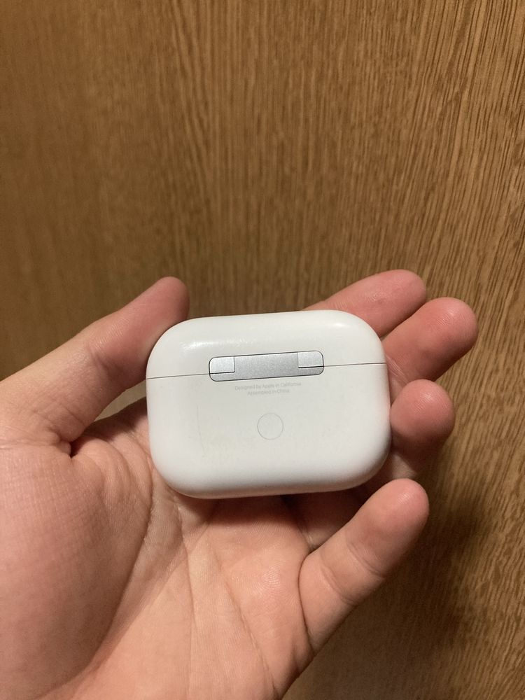Iphone se 2020 air pods pro 1