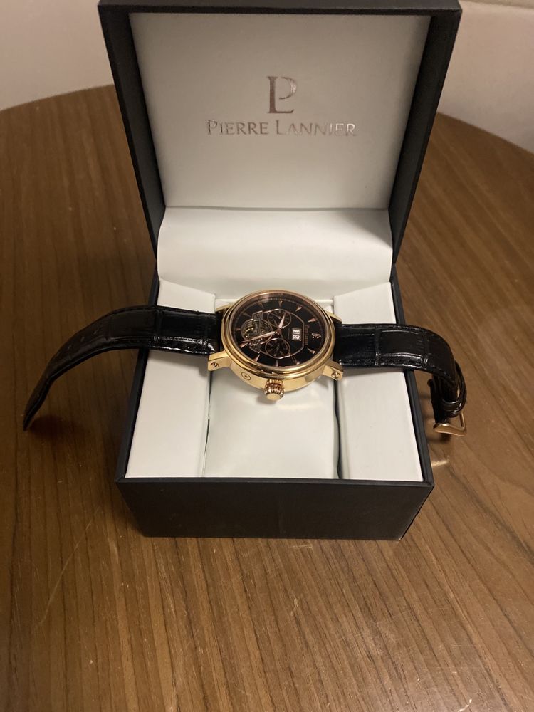 Продам Оригинальные часы Pierre Lannier