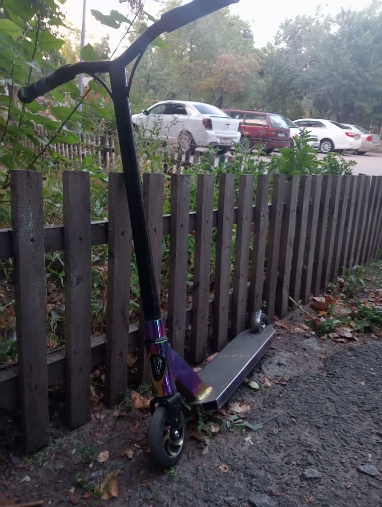 трюковой самокат