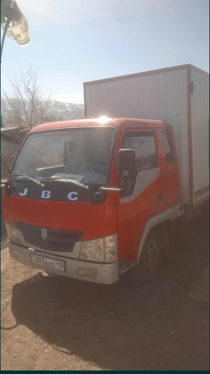 Грузовой автомобиль