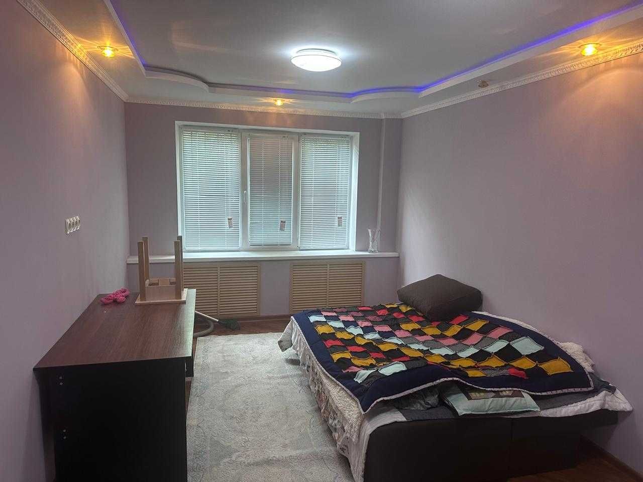 Продам квартиру, 3-х комнатная.