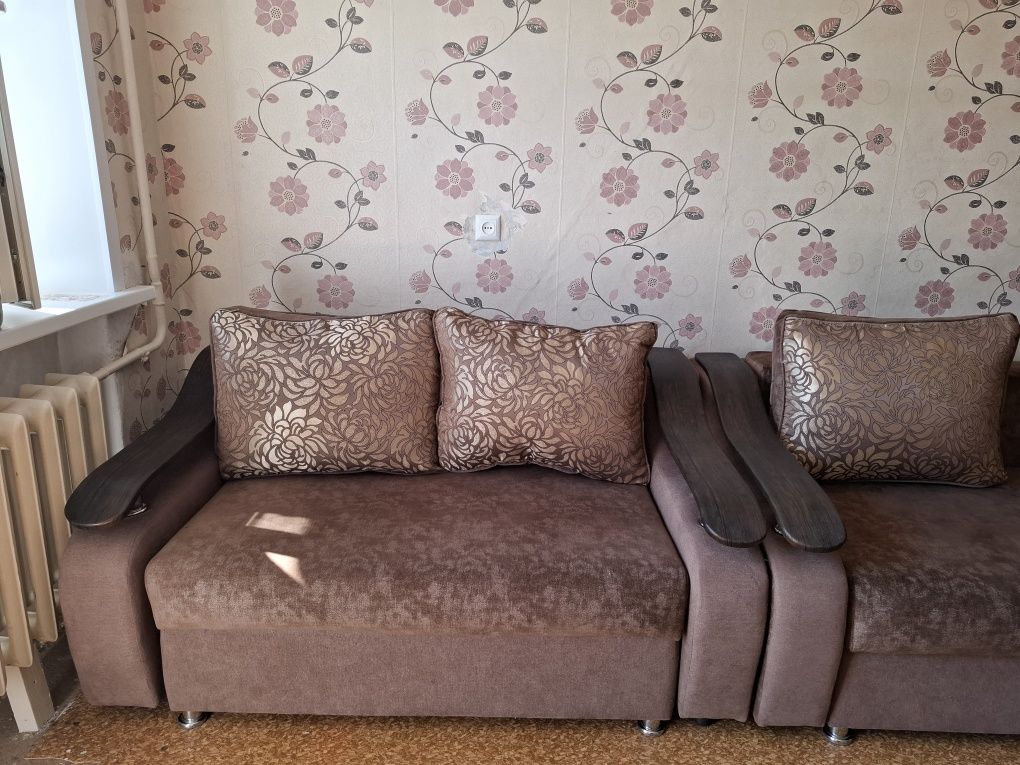 Комплект диванов