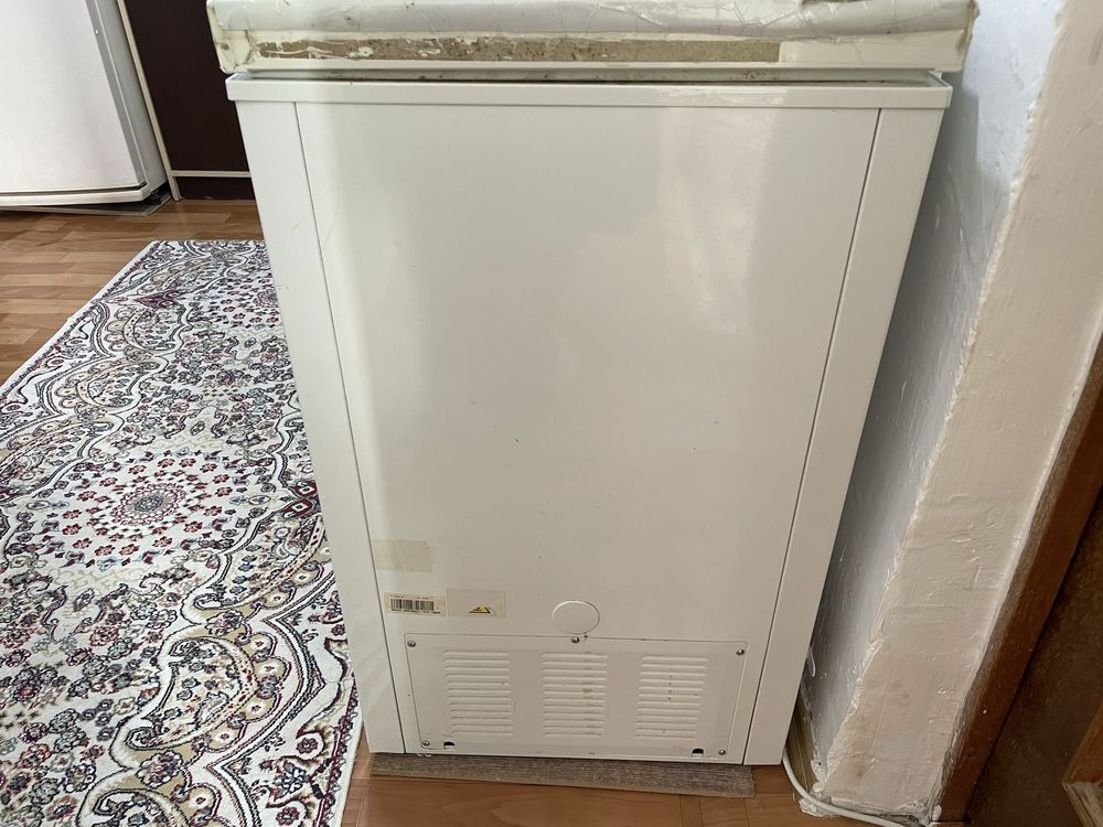 Продается сундук морозильник Elenberg 200 л.