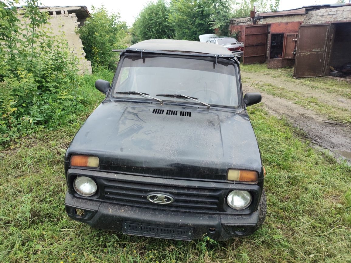 Продам ниву  на ходу