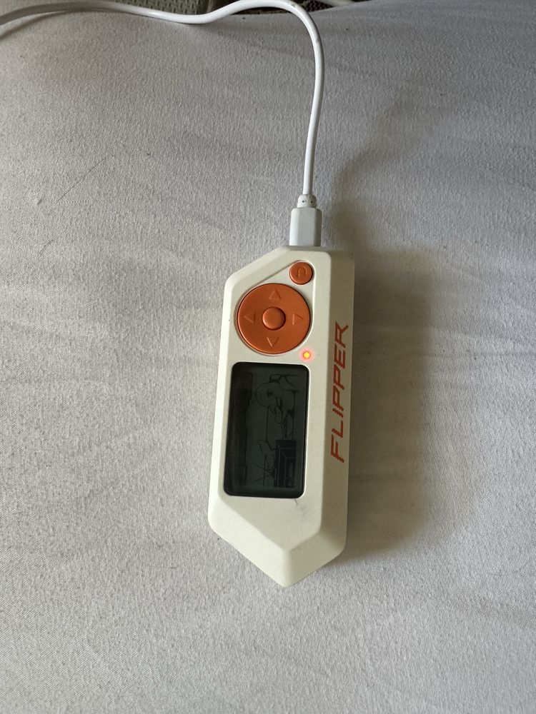 Flipper zero в отличном состоянии