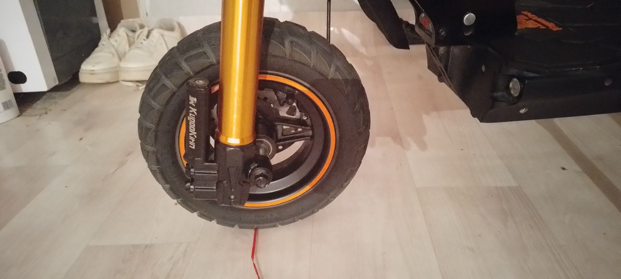 Сатам срочна алсаң өзім апарып берем