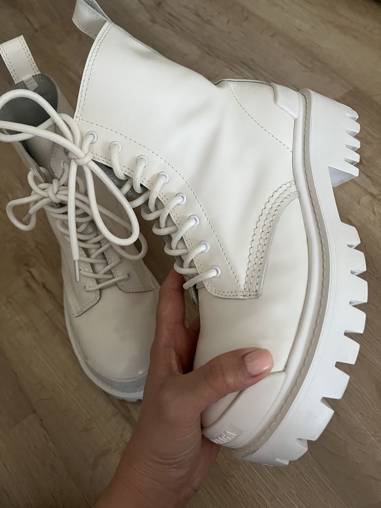 Ботинки Balenciaga