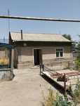 Продается дом с большим участком.