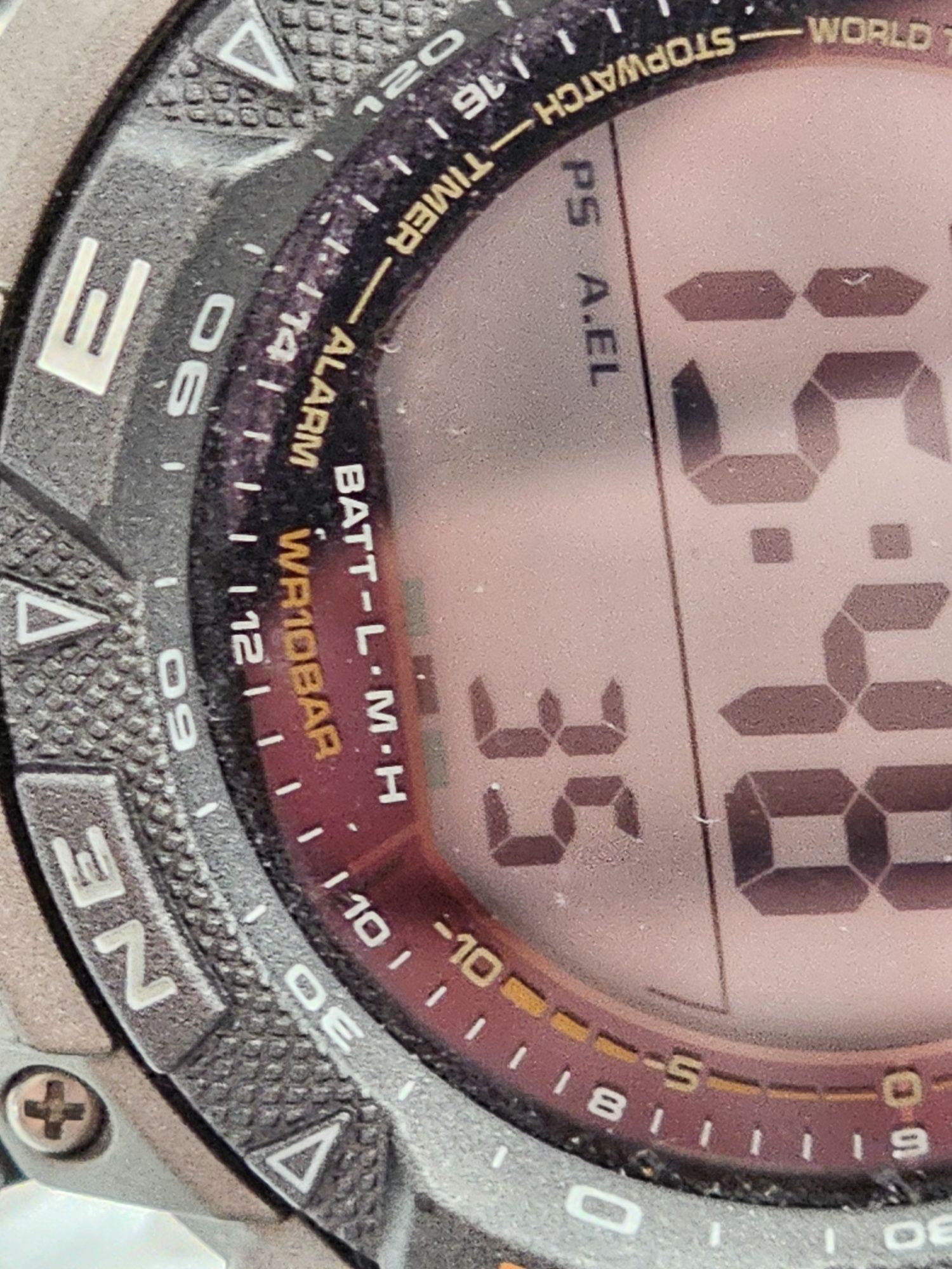 Casio pro track 240T Титан, зарядка от солнечной батареи