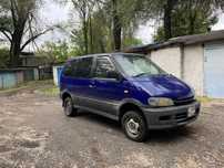 Ниссан серена с23 2.0 л бензин автомат 1997г