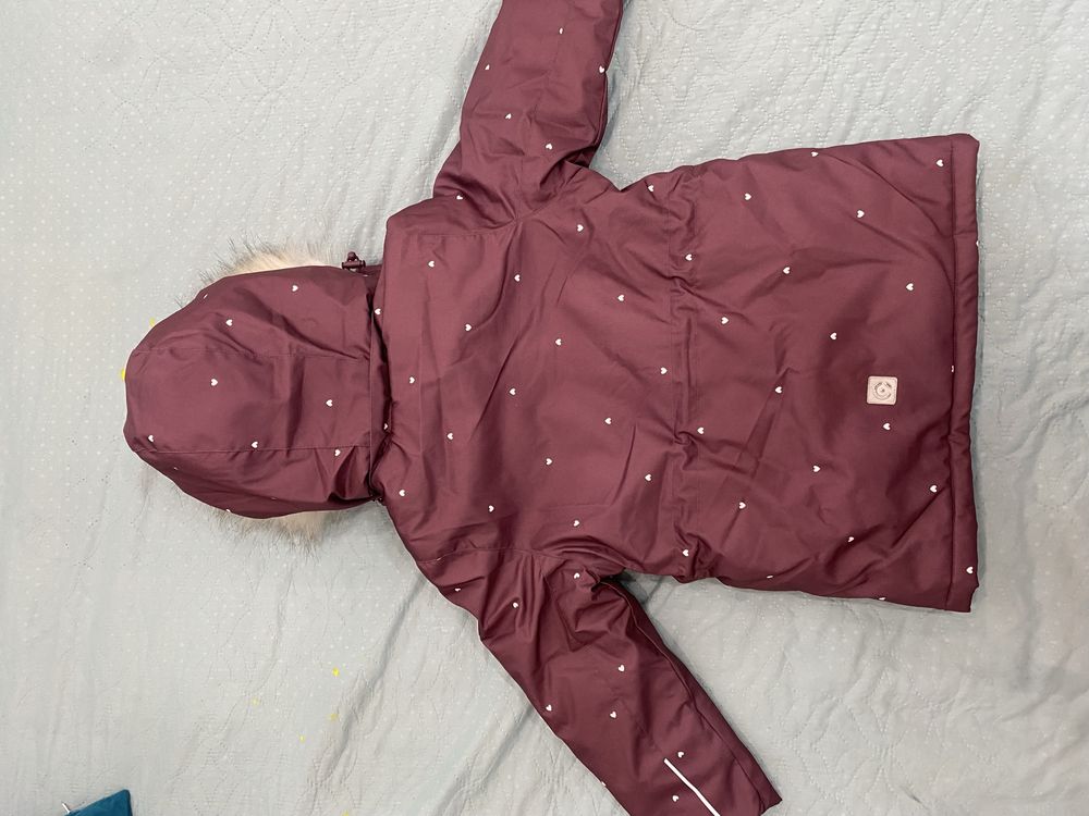Продам детскую куртку Crockid